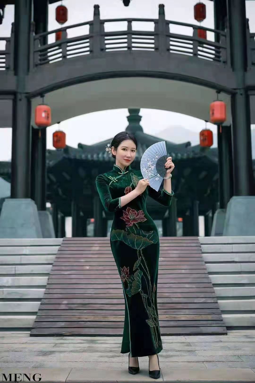 兄弟请我西青区高端减压会所助浴(襄阳哪个酒店有按摩)